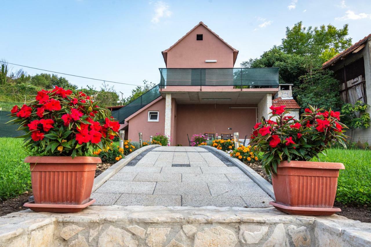 Green Paradise Estate 特里尔 外观 照片